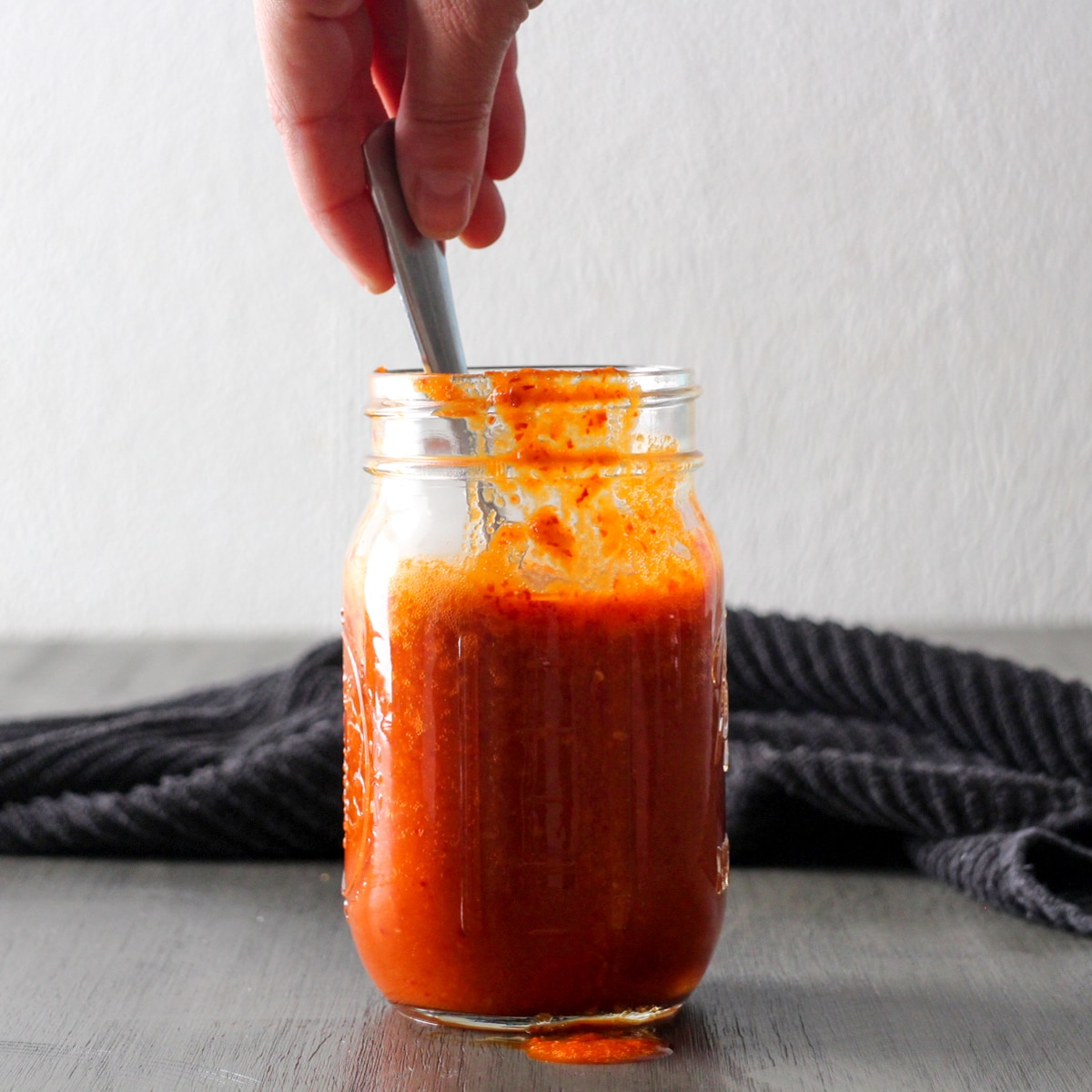How to make hot sauce from dried peppers