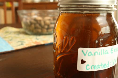 How to Make Vanilla Extract
