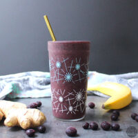 Sweet-and-spicy ginger blueberry green smoothie is a refreshing start to the day! If you've never added spice to a smoothie, this is a great place to start.