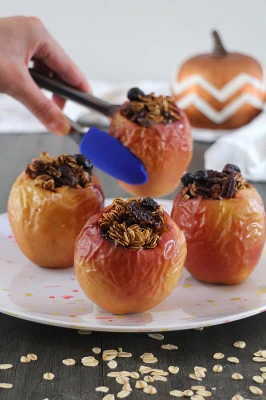 Pumpkin Spice Baked Apples in the Air Fryer