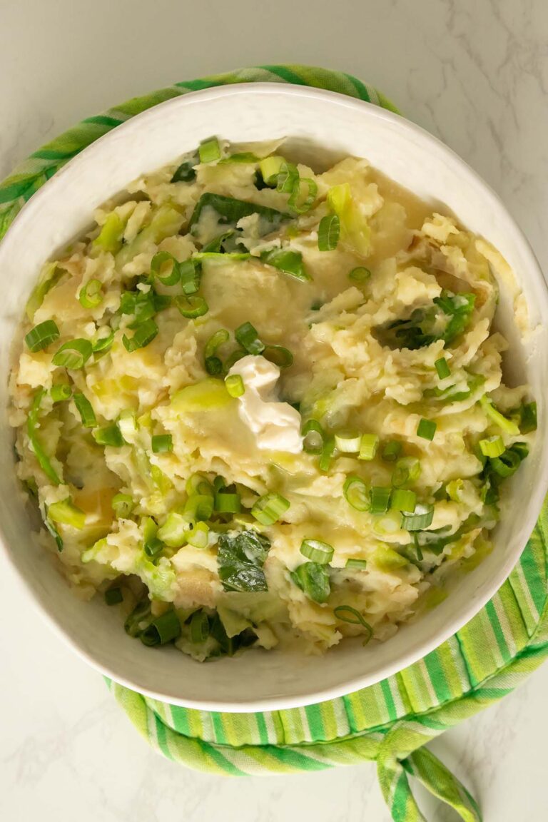 Colcannon One Pot One-Pot Vegan Colcannon (stovetop or Instant Pot!)
