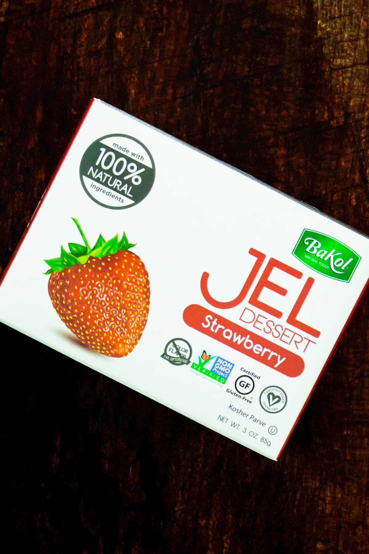 box of a vegan/vegetarian Jello alternative, Bakol Jel Dessert