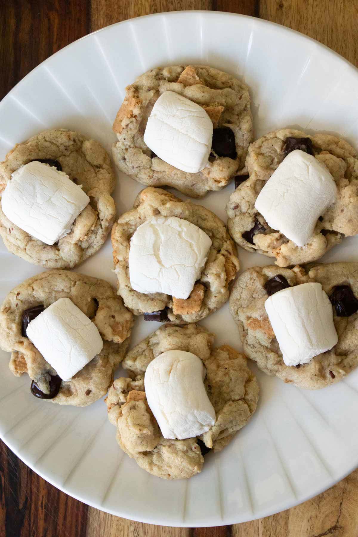 vegan s'mores cookies on a serving plate